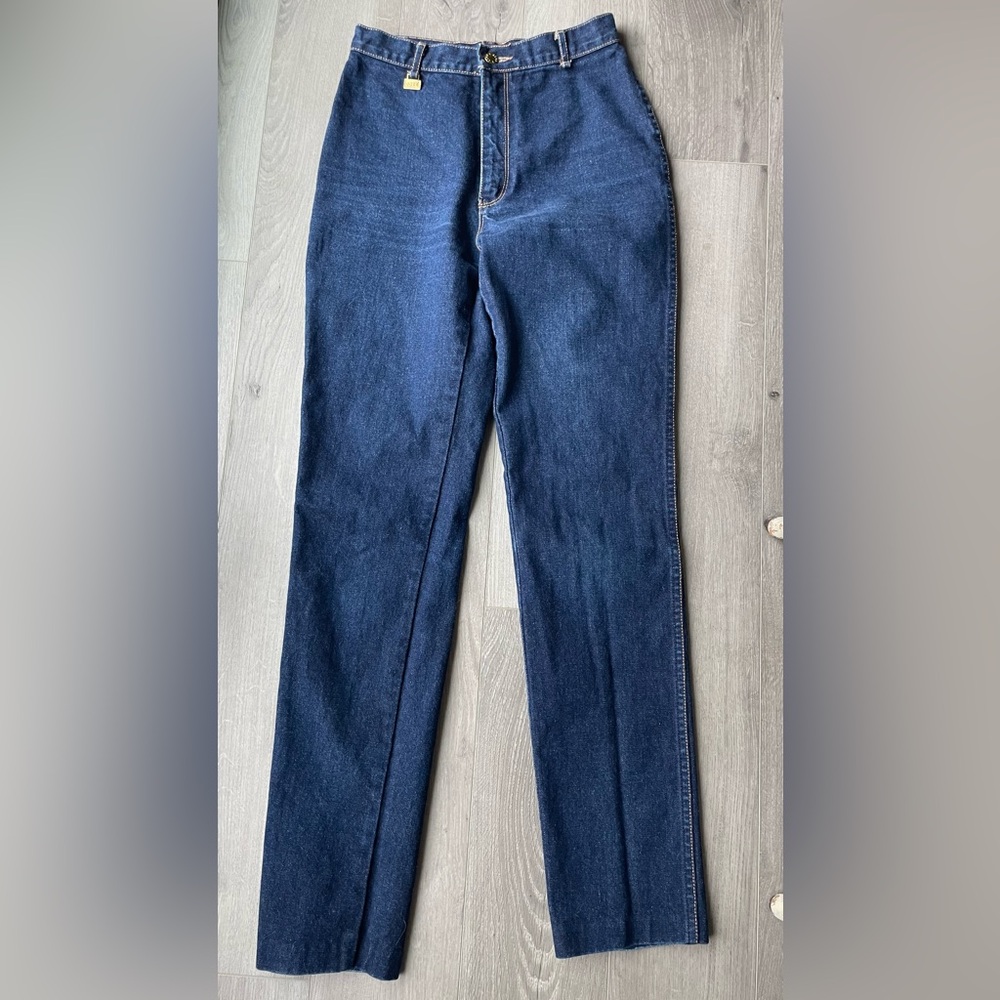 Pentimento 70’s inspired jeans, made in Hong Kong. Size 24/30.5